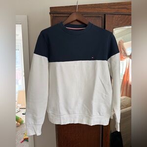 Tommy Hilfiger Navy Sweatshirt with Red and White Accents